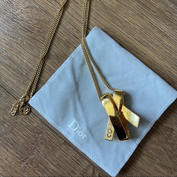 CHRISTIAN DIOR-AUTHENTIC Gold Pendant/Necklace - Picture 9 of 16